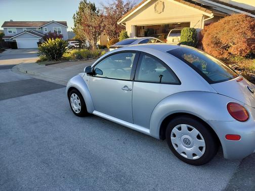 2000 Volkswagen New Beetle GL