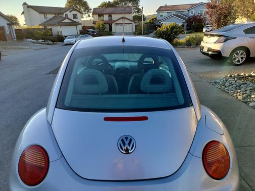 2000 Volkswagen New Beetle GL