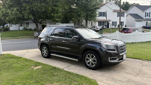 Gray 2014 GMC Acadia SLT-1