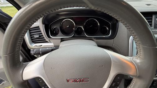 Gray 2014 GMC Acadia SLT-1