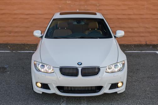 White 2011 BMW 335 i