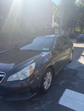 Gray 2011 Subaru Legacy 2.5 i Premium