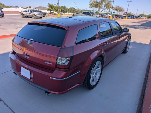 2006 Dodge Magnum SRT8