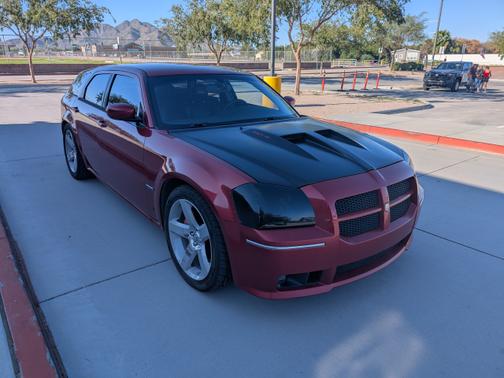 2006 Dodge Magnum SRT8