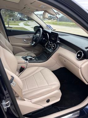 2019 Mercedes-Benz GLC 300 Base