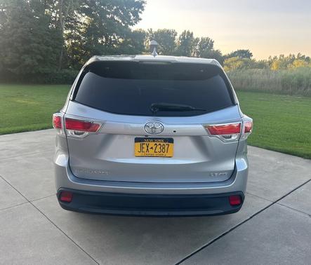 2015 Toyota Highlander LE Plus