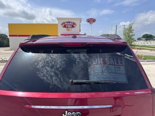 Red 2014 Jeep Compass Latitude