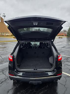 Black 2020 Chevrolet Equinox Premier w/2LZ