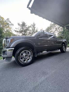 2012 Ford F-250 Lariat