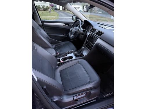 2013 Volkswagen Passat 2.5 SE