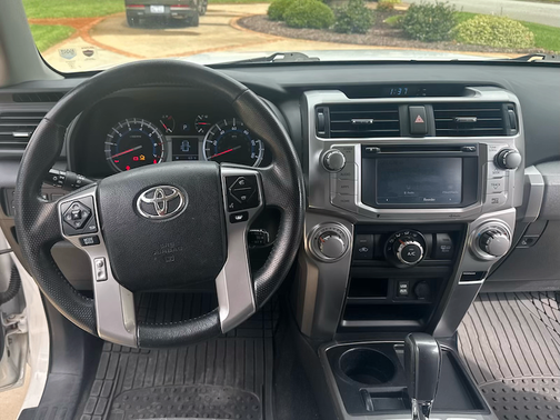 White 2016 Toyota 4Runner SR5