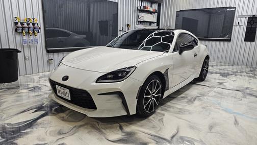 2023 Toyota GR86 Base