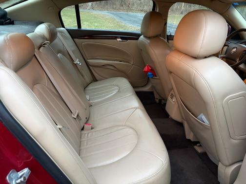 Red 2007 Buick Lucerne CXL