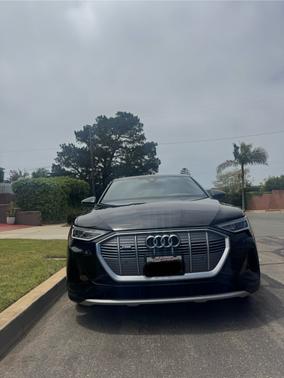 2022 Audi e-tron Sportback S line Premium