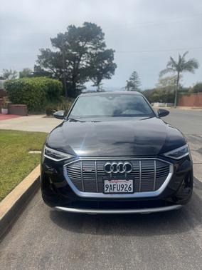 2022 Audi e-tron Sportback S line Premium
