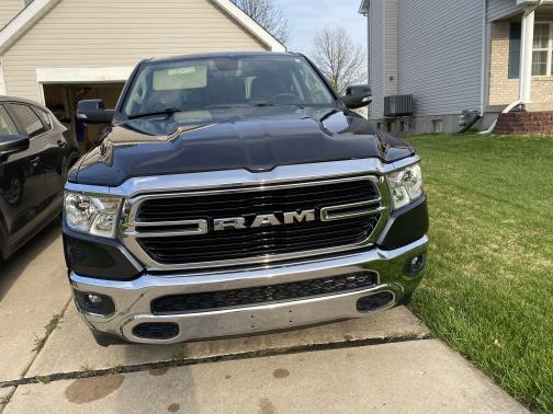 Photo 1 of 16 of 2020 RAM 1500 Big Horn/Lone Star