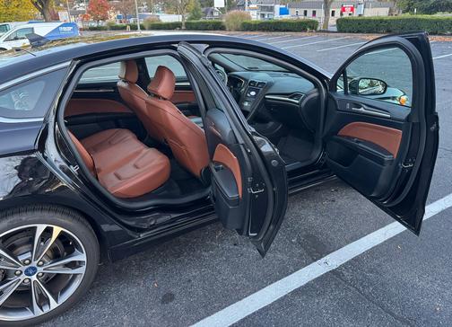 2020 Ford Fusion Titanium