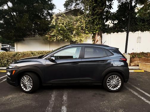 2020 Hyundai KONA SEL