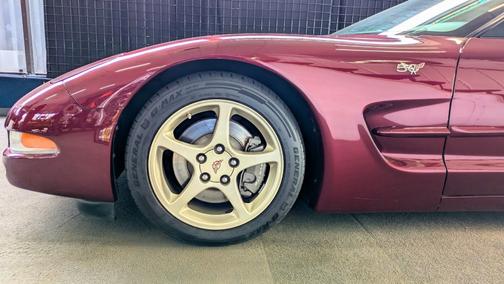 2003 Chevrolet Corvette Base