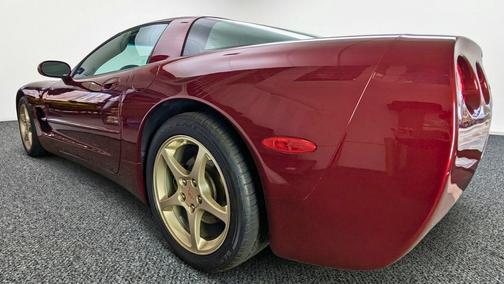 Red 2003 Chevrolet Corvette Base