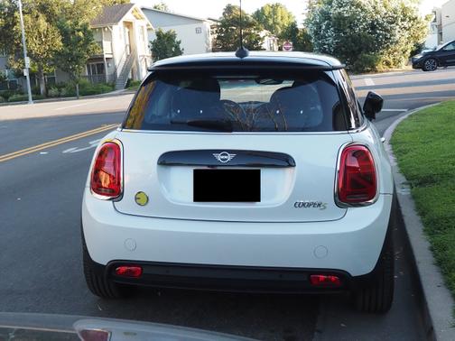 2024 MINI SE Hardtop Cooper