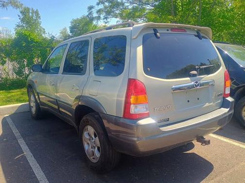2004 Mazda Tribute LX V6