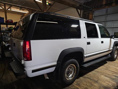 1999 Chevrolet Suburban 2500