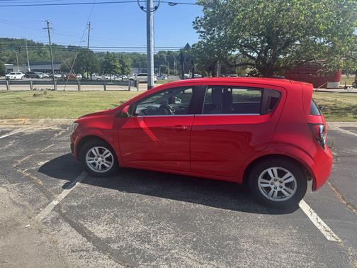 Red 2015 Chevrolet Sonic LT