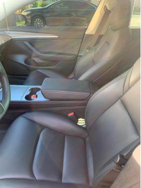 2022 Tesla Model 3 Base