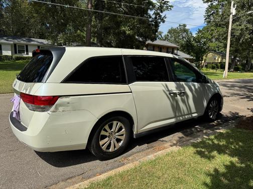 White 2014 Honda Odyssey EX-L