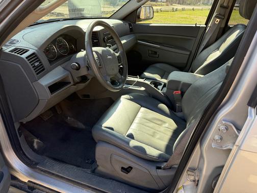 2007 Jeep Grand Cherokee Laredo