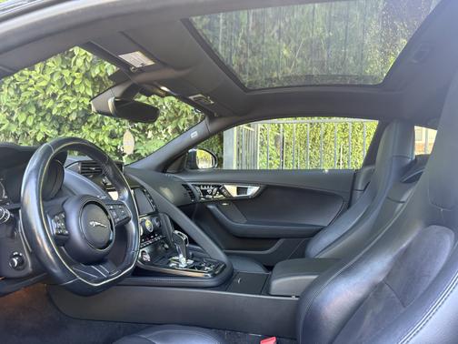 2016 Jaguar F-TYPE S