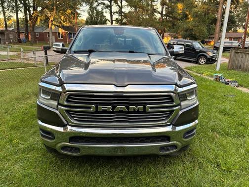 Gray 2019 RAM 1500 Laramie