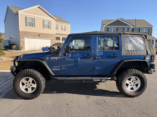 2010 Jeep Wrangler Unlimited Sport