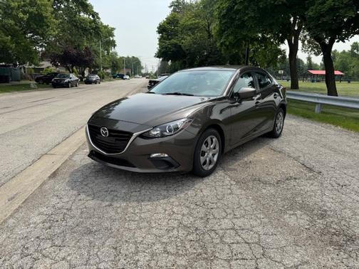 2016 Mazda Mazda3 i Sport