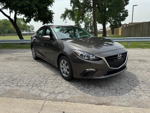 2016 Mazda Mazda3 i Sport