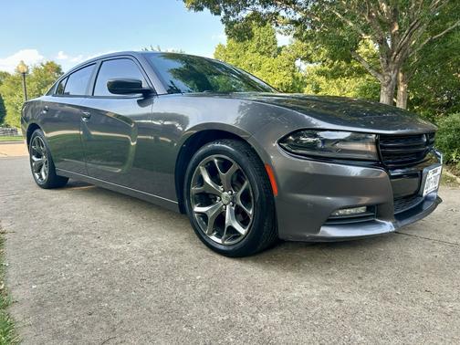 Gray 2015 Dodge Charger SXT