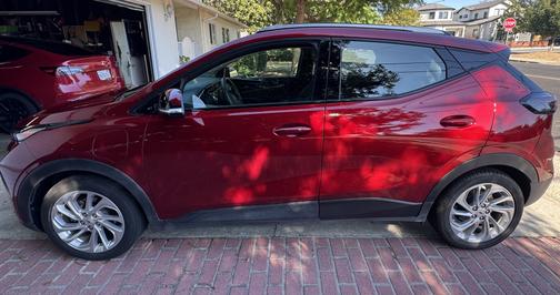 2023 Chevrolet Bolt EUV LT
