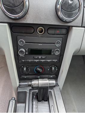 2008 Ford Mustang Base