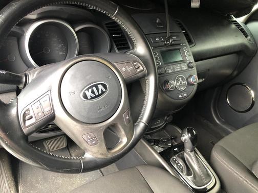 Silver 2013 Kia Soul +