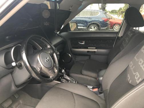 Silver 2013 Kia Soul +