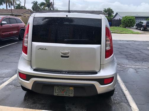 Silver 2013 Kia Soul +