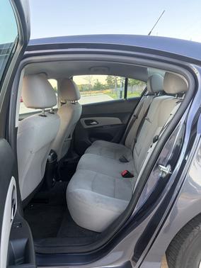 Blue 2014 Chevrolet Cruze 1LT