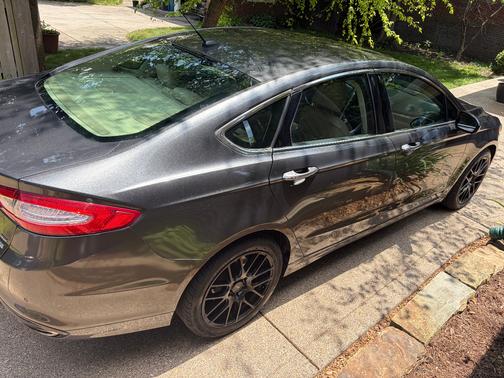 Gray 2016 Ford Fusion SE