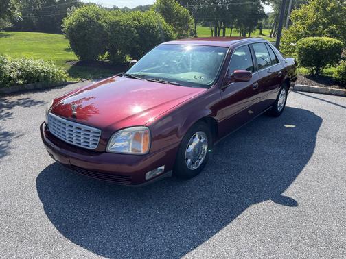 2001 Cadillac DeVille Base