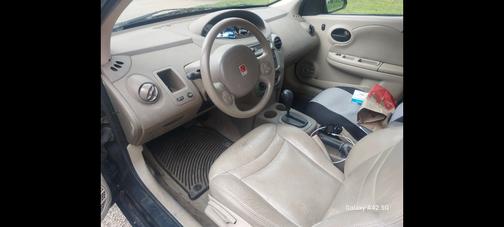 2004 Saturn Ion 3