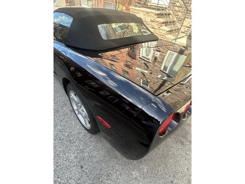 1999 Chevrolet Corvette Base