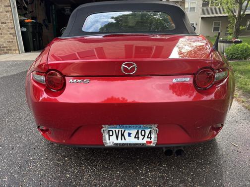 2017 Mazda MX-5 Miata Sport