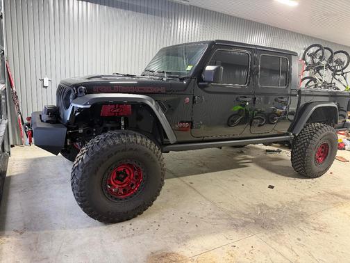 Black 2023 Jeep Gladiator Rubicon