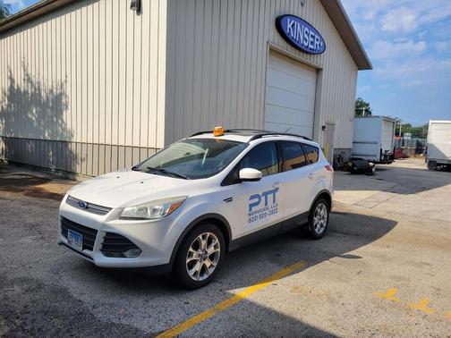 White 2013 Ford Escape SE